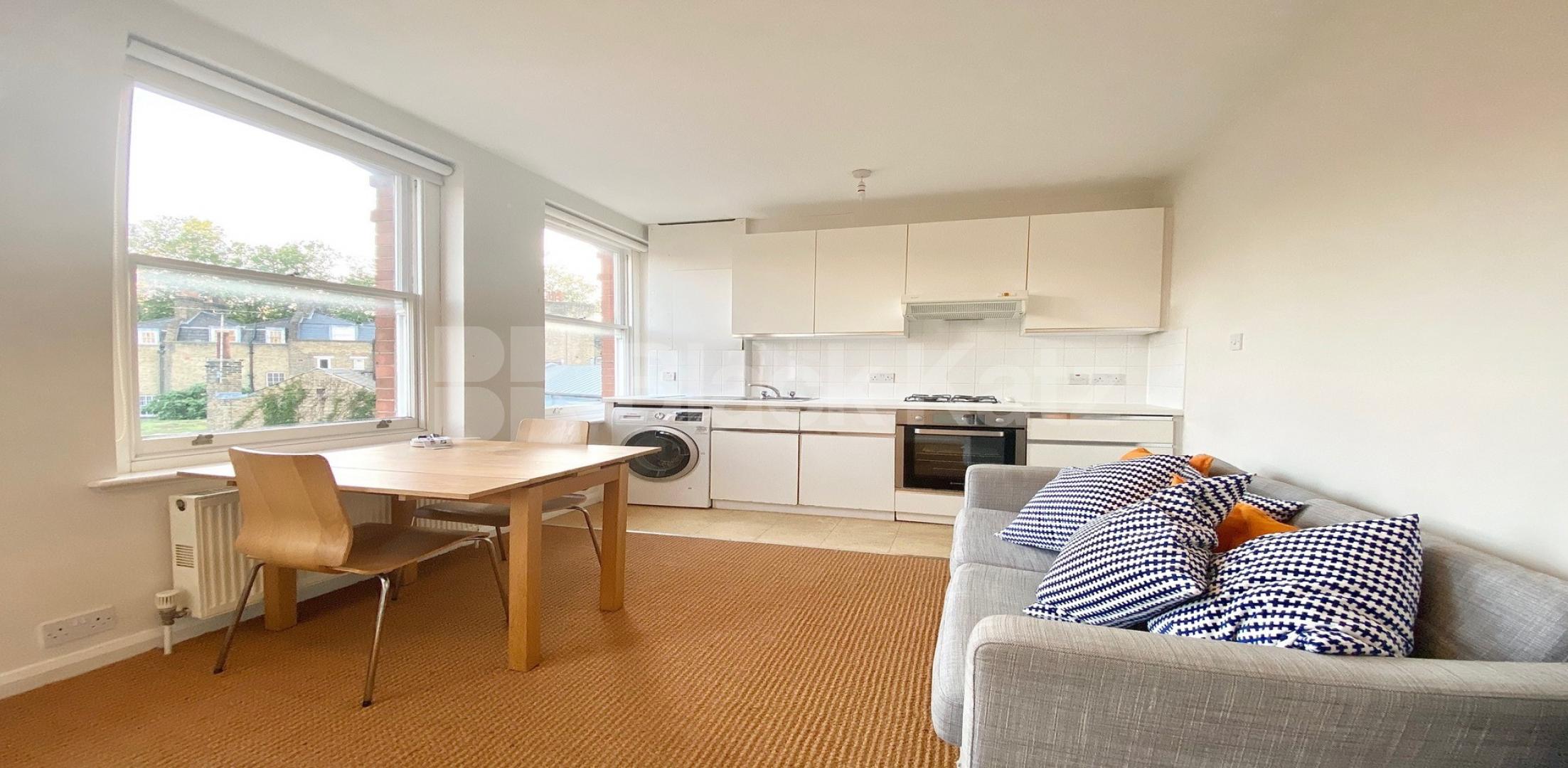 			VIRTUAL TOUR AVAILABLE!, 2 Bedroom, 1 bath, 1 reception Flat			 Rawstorne Street, ANGEL-CLERKENWELL-OLD STREET